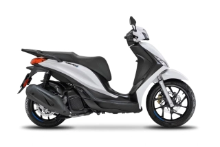 Piaggio Medley S 125 E5+ ABS Bianco Luna + POUKAZ NA 5000 KČ